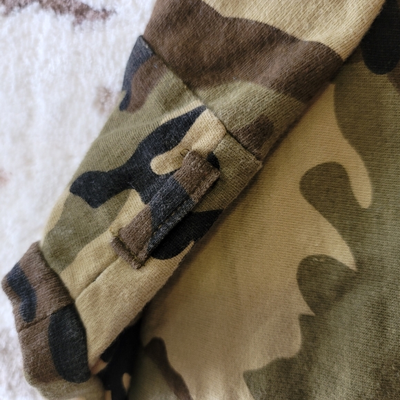 Reyon Camo crop top - Picture 5 of 6